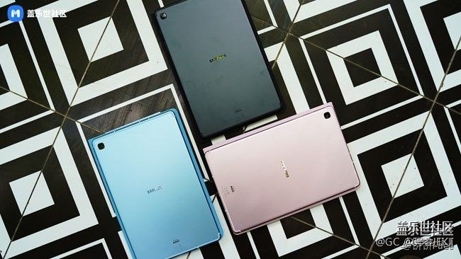 叮咚！六月福利到啦~請到三星旗艦體驗(yàn)店（外灘）簽收