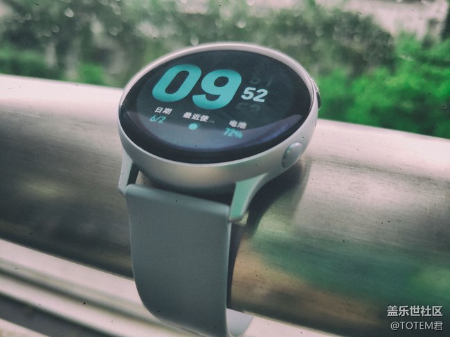 在顏值與性能這塊，三星Active 2卡得死死的