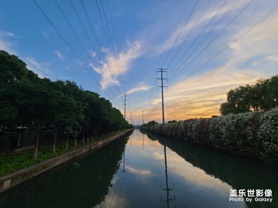 小河如鏡