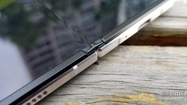 商務也能時尚-W20簡評 商務也能時尚-W20簡評