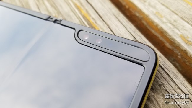 商務也能時尚-W20簡評 商務也能時尚-W20簡評