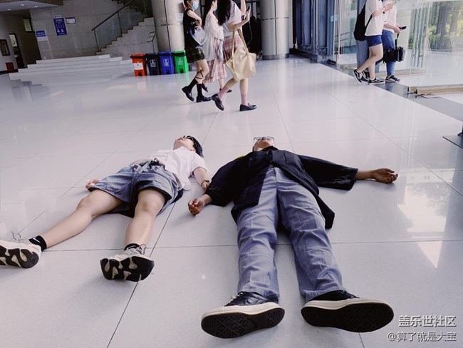 Galaxy Z Flip 相機(jī)篇「這一折.更多美麗以全新視角呈現(xiàn)」