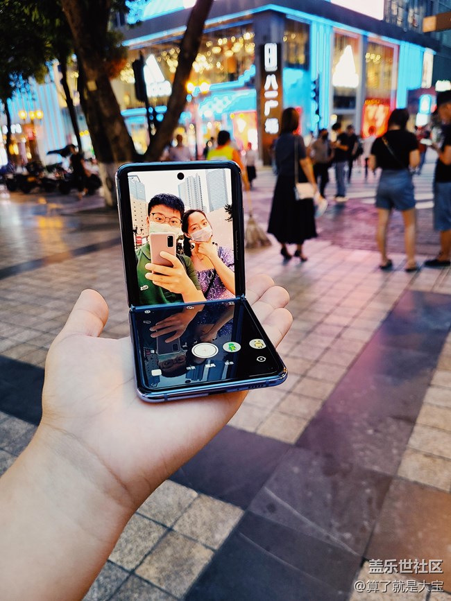 Galaxy Z Flip 相機(jī)篇「這一折.更多美麗以全新視角呈現(xiàn)」