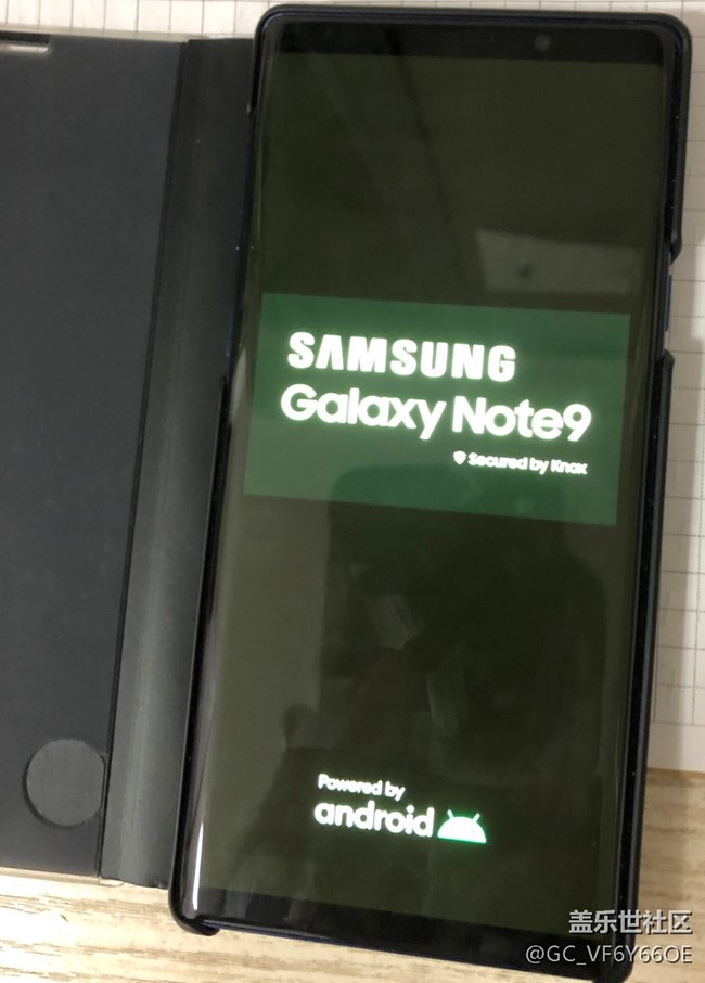 三星Note9國(guó)行，屏幕突然變暗綠、橫紋，拖動(dòng)屏幕全是殘影