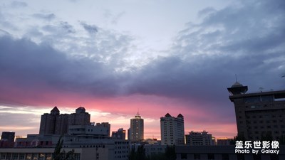 晚霞