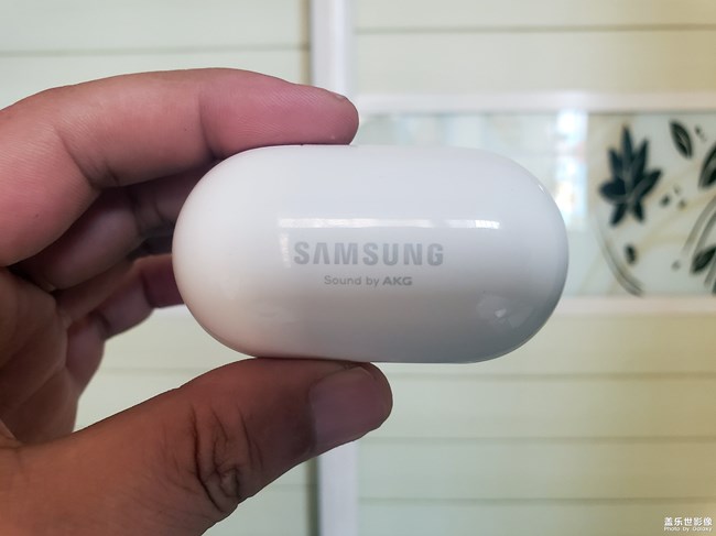 Galaxy Buds+—美得不可方物