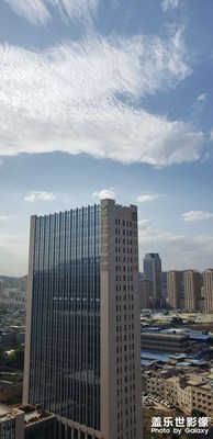 隨手這么一拍