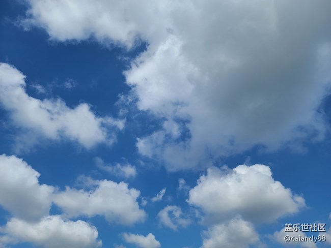 激進(jìn)的超旗艦機(jī)皇-三星Galaxy S20 Ultra用后感