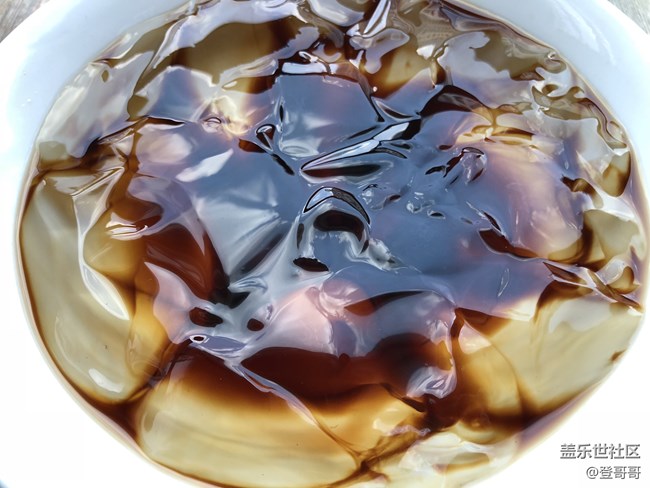 【登哥美食】自制涼爽紅糖冰粉