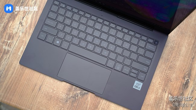 顏值與內(nèi)在兼修! 三星Galaxy Book S美圖賞