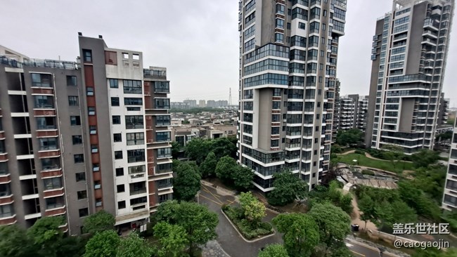 【Galaxy A51 5G星粉體驗(yàn)活動(dòng)】輕巧有型 漂亮耐看