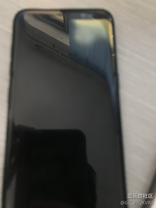 像這樣黃屏，是怎么產(chǎn)生的？