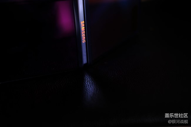 嘿，你的粉餅盒。Galaxy Z  Flip體驗分享。