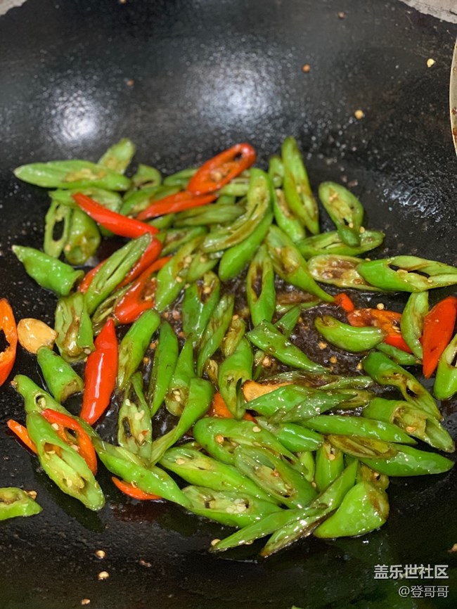 【學做家常菜】自學特能下飯的辣椒炒肉 【學做家常菜】自學特能下飯的辣椒炒肉