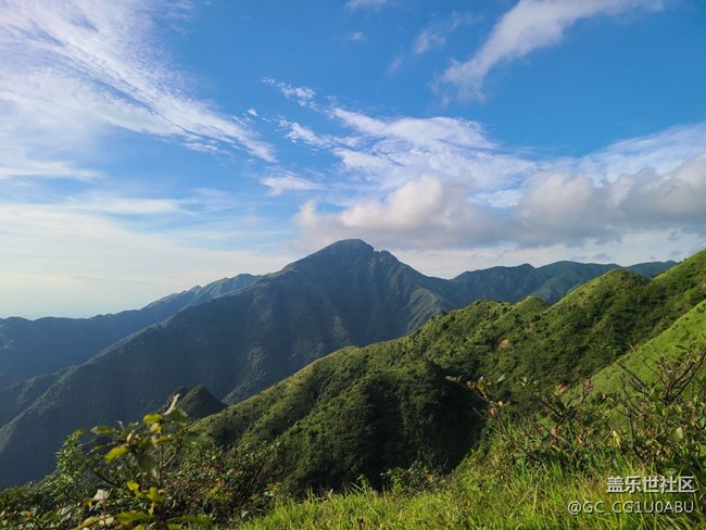 帶著三星S20翻山越嶺