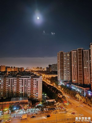 來一輪明月