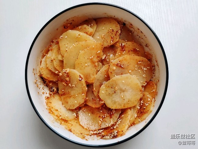 【學(xué)做家常菜】涼拌香辣土豆片 【學(xué)做家常菜】涼拌香辣土豆片