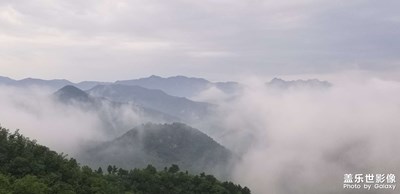 望京臺(tái)觀云海