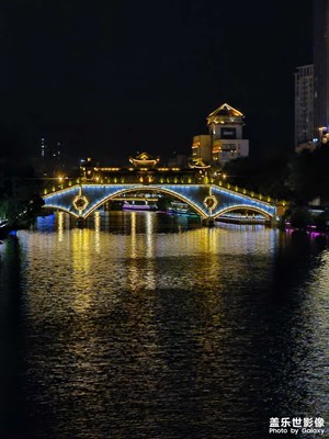 夜游