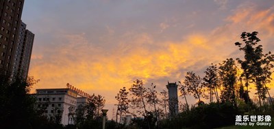 雨后紅燒云
