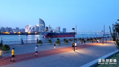 【初秋印象】+外灘秋夜