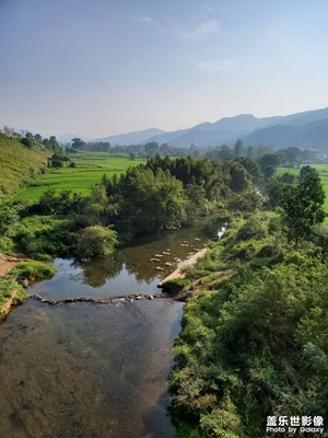 【發(fā)現(xiàn)生活發(fā)現(xiàn)美】+路邊的風(fēng)景