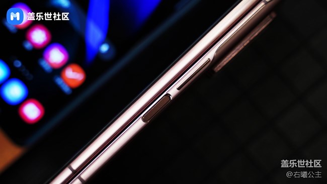 旨在改變未來形態(tài) 三星Galaxy Z Fold2 5G美圖賞 旨在改變未來形態(tài) 三星Galaxy Z Fold2 5G美圖賞