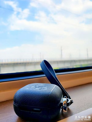 出差隨手拍，Galaxy Buds Live