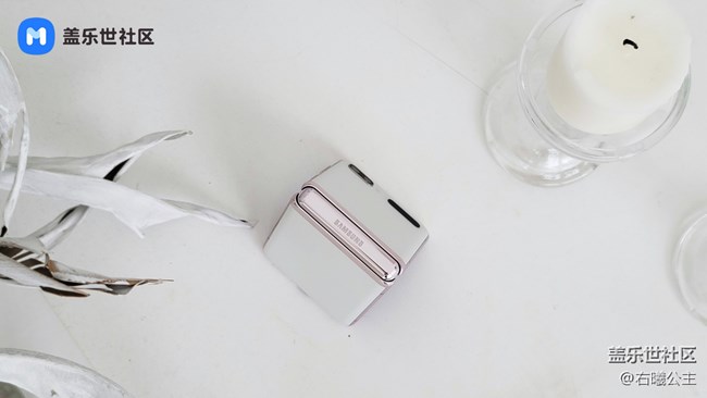 純潔無暇，至白至美！三星Galaxy Z Flip 5G秘境白美圖賞