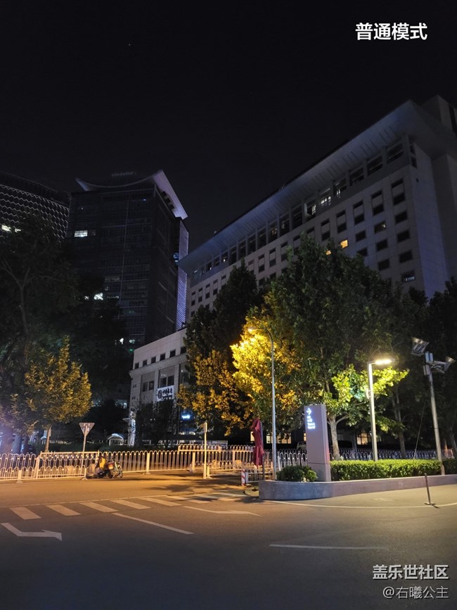 開合之間探索無限可能性 三星Galaxy Z Fold2 5G評測 開合之間探索無限可能性 三星Galaxy Z Fold2 5G評測