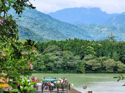走過都江堰街頭巷尾