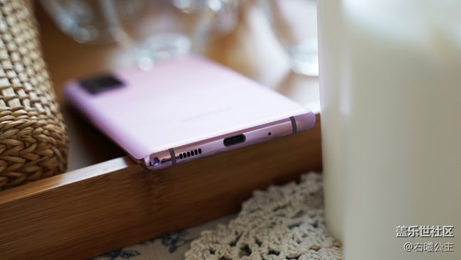 靚麗炫彩 內(nèi)外兼修 三星Galaxy S20 FE 5G美圖賞 靚麗炫彩 內(nèi)外兼修 三星Galaxy S20 FE 5G美圖賞