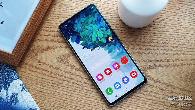 靚麗炫彩 內(nèi)外兼修 三星Galaxy S20 FE 5G美圖賞 靚麗炫彩 內(nèi)外兼修 三星Galaxy S20 FE 5G美圖賞