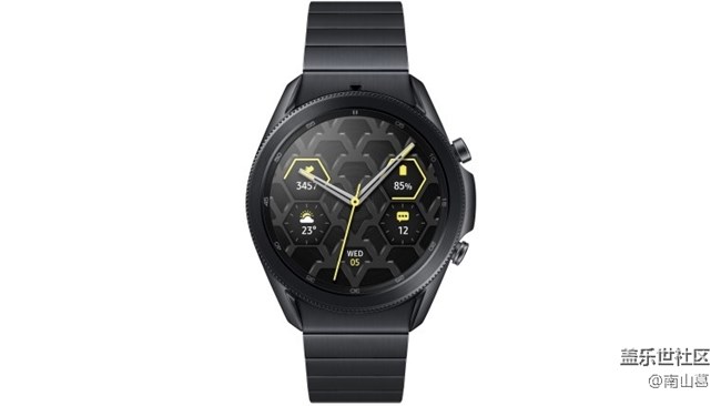 鈦合金版WATCH3 的金屬表帶是什么材料？