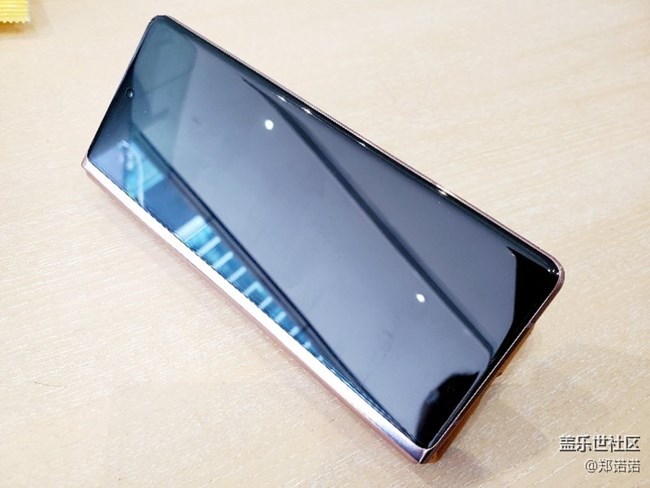 新款三星GALAXY Z FLOD 5G入手測評