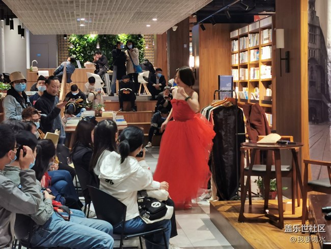 【雙節(jié)假期怎么過】西安美妝博主雯方分享美的秘密和多樣性