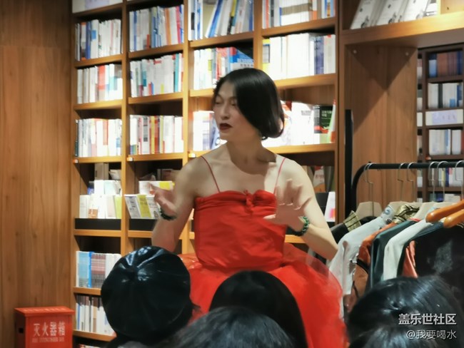 【雙節(jié)假期怎么過】西安美妝博主雯方分享美的秘密和多樣性