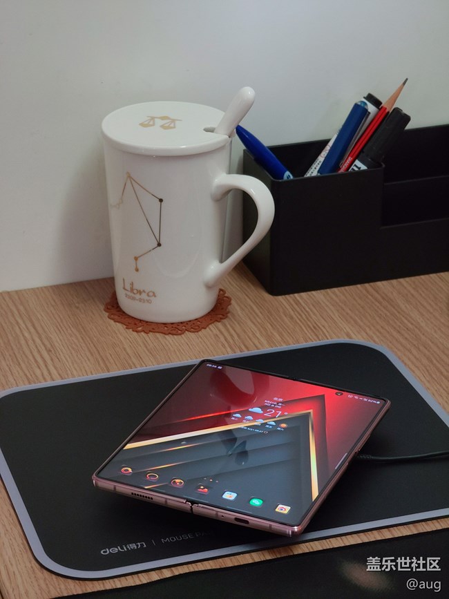 三星Galaxy Z Fold 2 5G 開箱