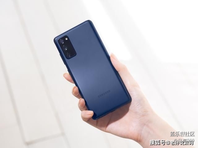 去實(shí)體店體驗(yàn)了s20fe，分享點(diǎn)感受！