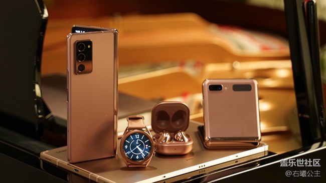 高端奢華的“迷霧金” 尊貴中帶著一絲神秘 高端奢華的“迷霧金” 尊貴中帶著一絲神秘