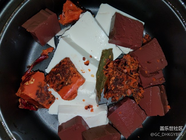 【霸王餐】+懶人版鴨血鍋