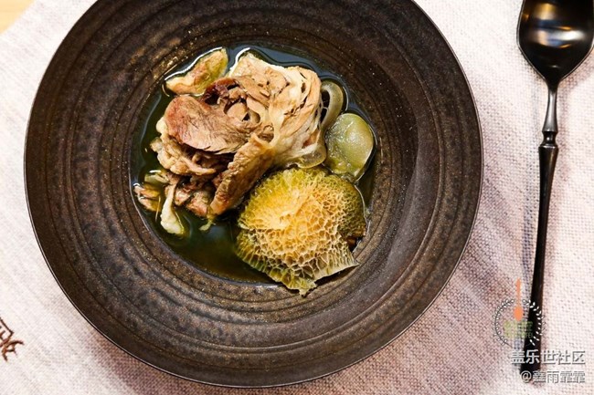 【霸王餐】藏在胡同網(wǎng)紅餐廳，北京打卡新地標(biāo)，太適合拍照！