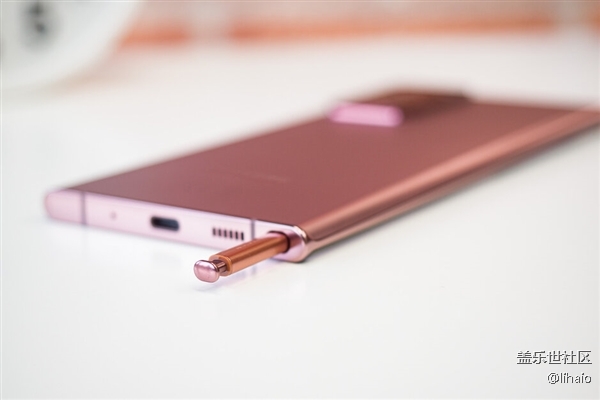 三星Galaxy S21超大杯爆料：支持S Pen 但沒有手寫筆插槽