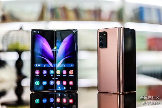 高效的多任務(wù)處理三星：Galaxy Z Fold2 5G