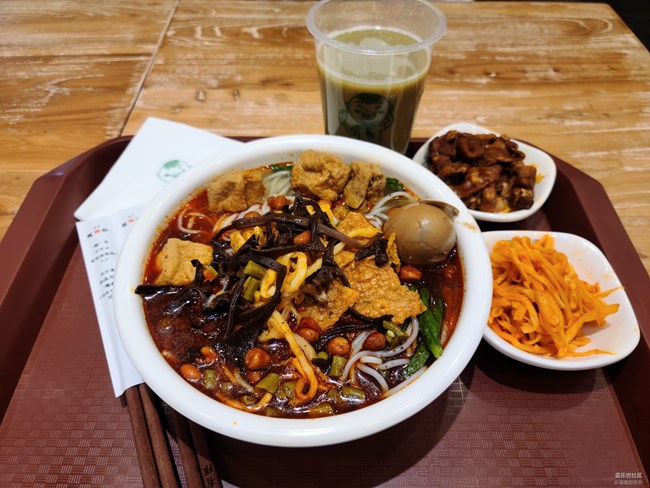 【嗦粉，嗦粉！】水平有限螺螄粉