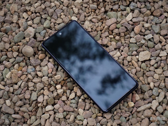 【Galaxy S20 FE星粉體驗團】顏值即正義的性能小鋼炮！