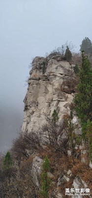 雨后佛慧山