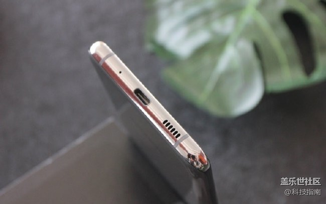 三星Galaxy S20 Ultra意象白欣賞