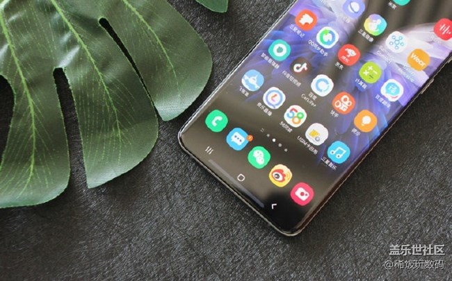 三星S20 Ultra意象白很漂亮，有多少人入手了