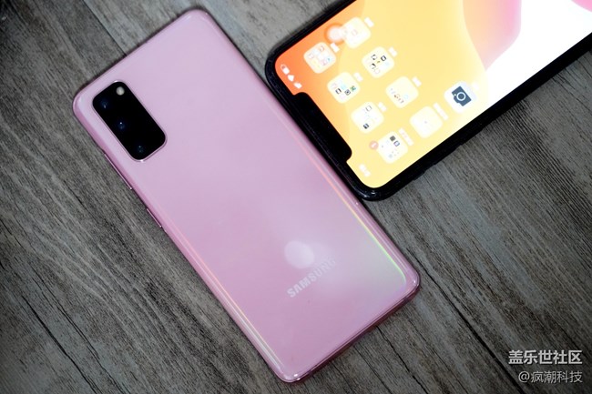 三星 Galaxy S20的無線共享充電你們用過嗎？